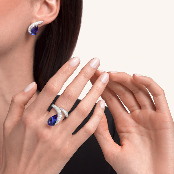Venere ring with tanzanite