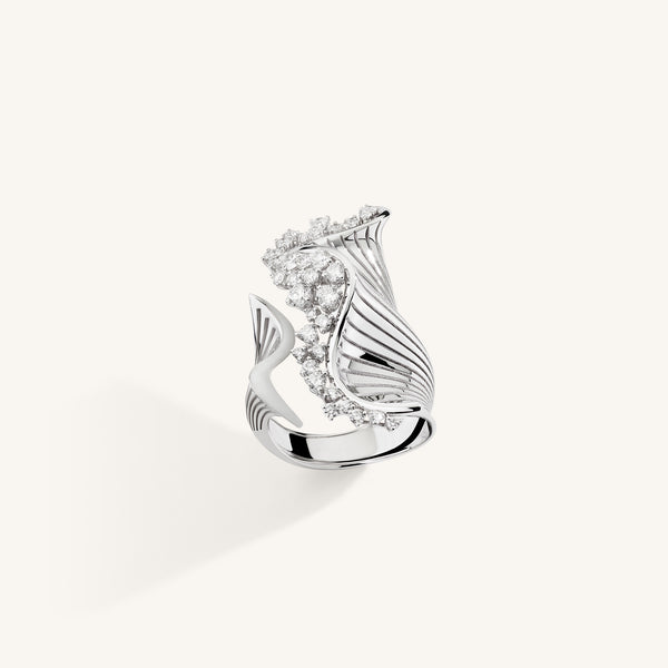 Rays of Sun ring with white diamonds and white enamel