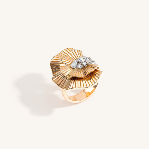 Rays of Sun ring with white diamonds