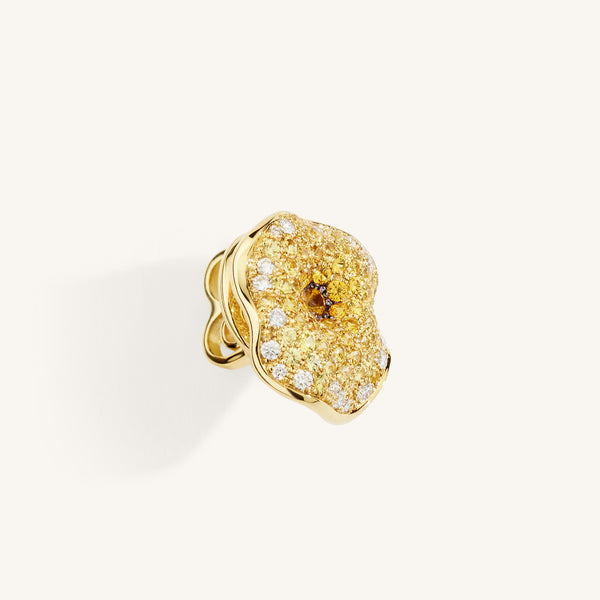 Moon Flowers earrings with white diamonds and sapphires