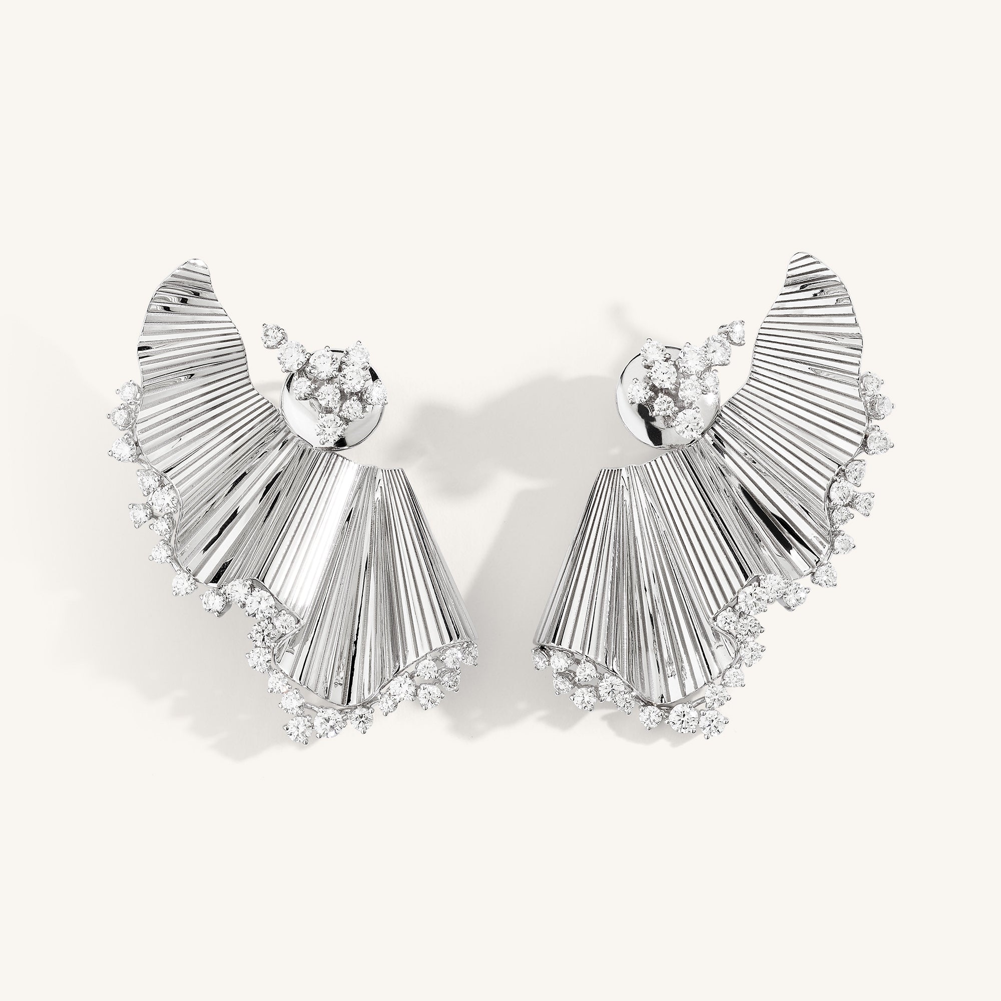 Rays of Sun earrings with white diamonds