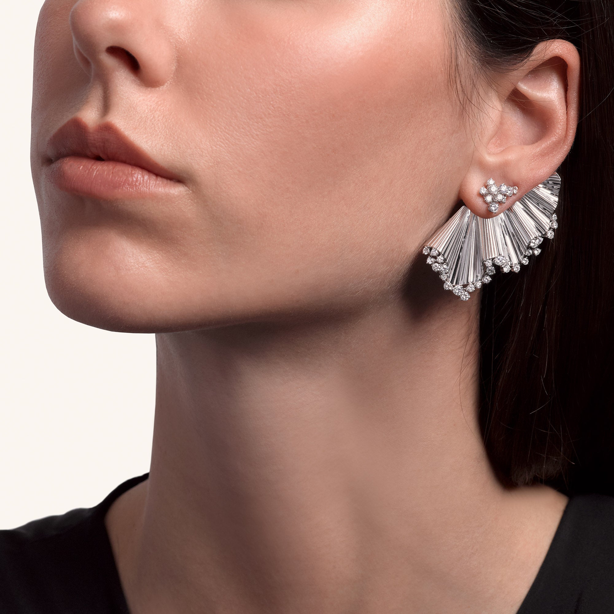 Rays of Sun earrings with white diamonds