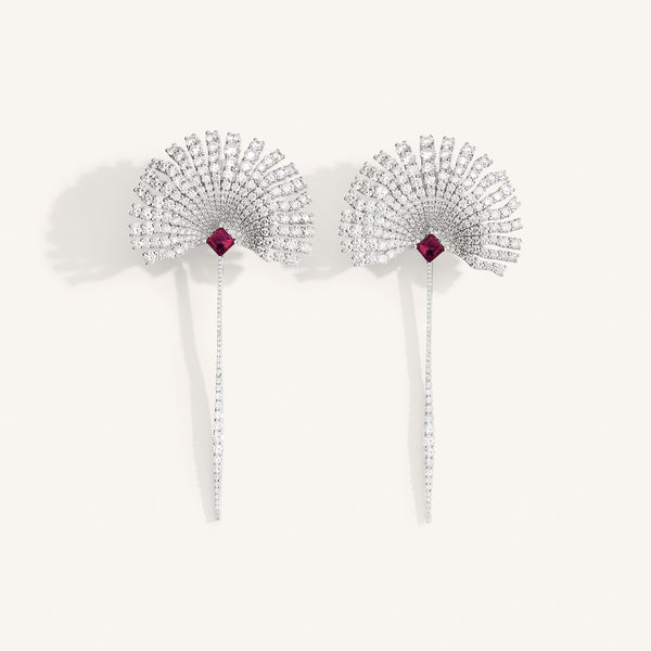 Charm Exotique earrings with rubies
