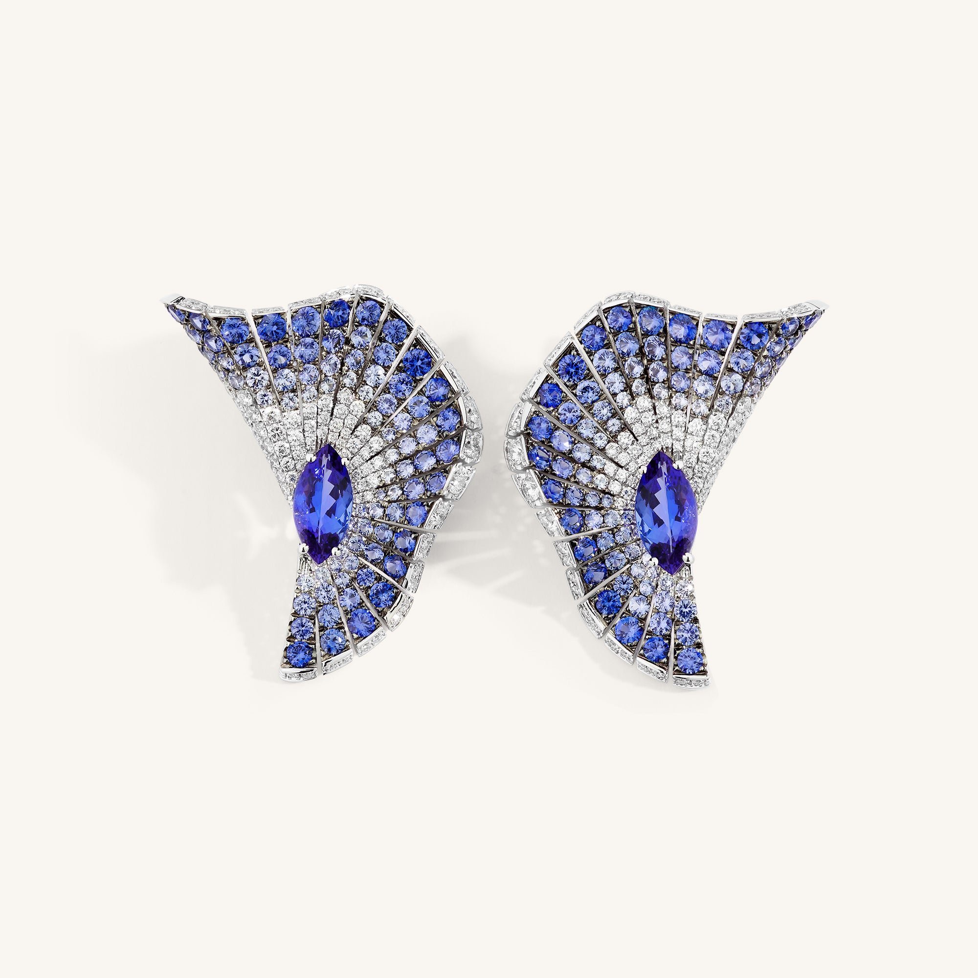 Abissi earrings with tanzanites