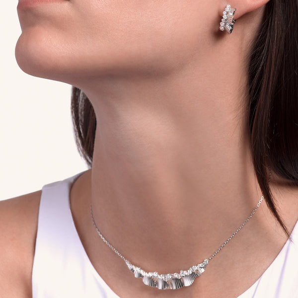 Rays of Sun earrings with white diamonds