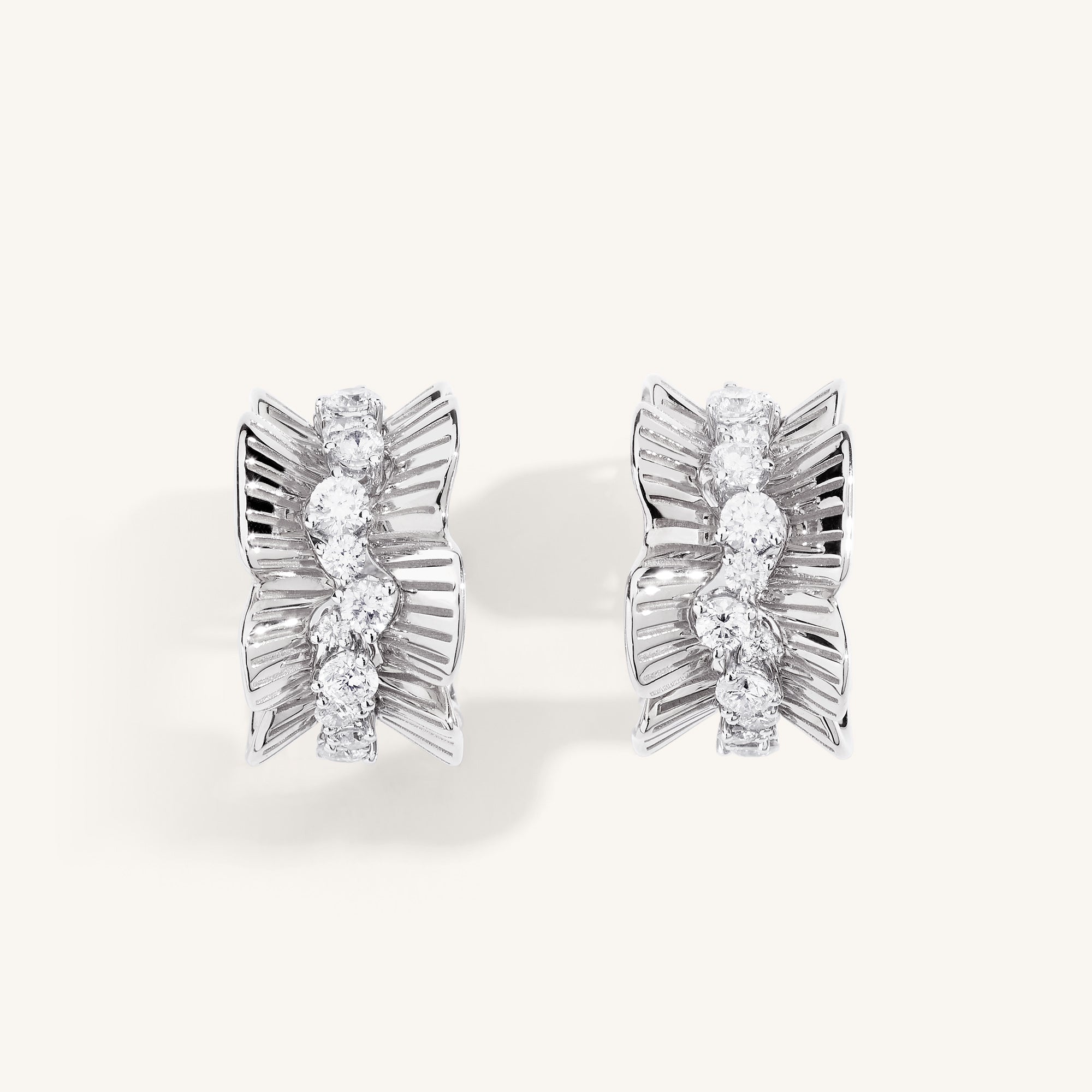 Rays of Sun earrings with white diamonds