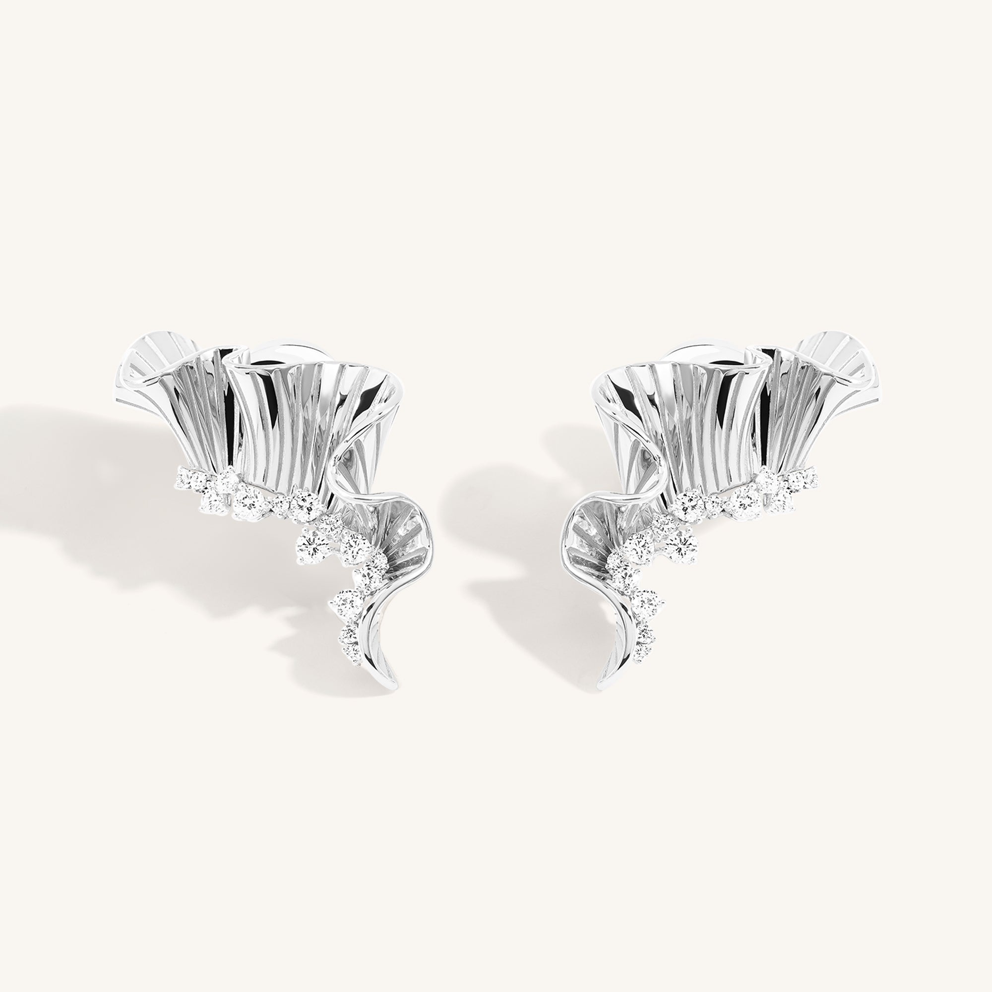 Rays of Sun earrings with white diamonds