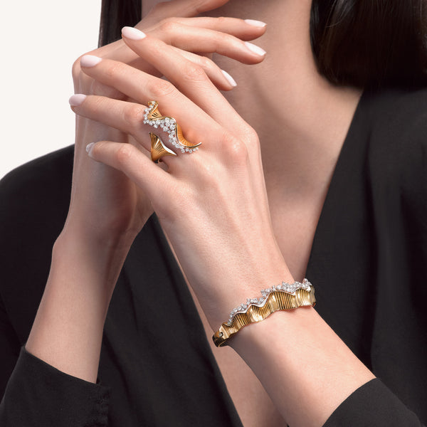 Rays of Sun bangle with white diamonds and white enamel