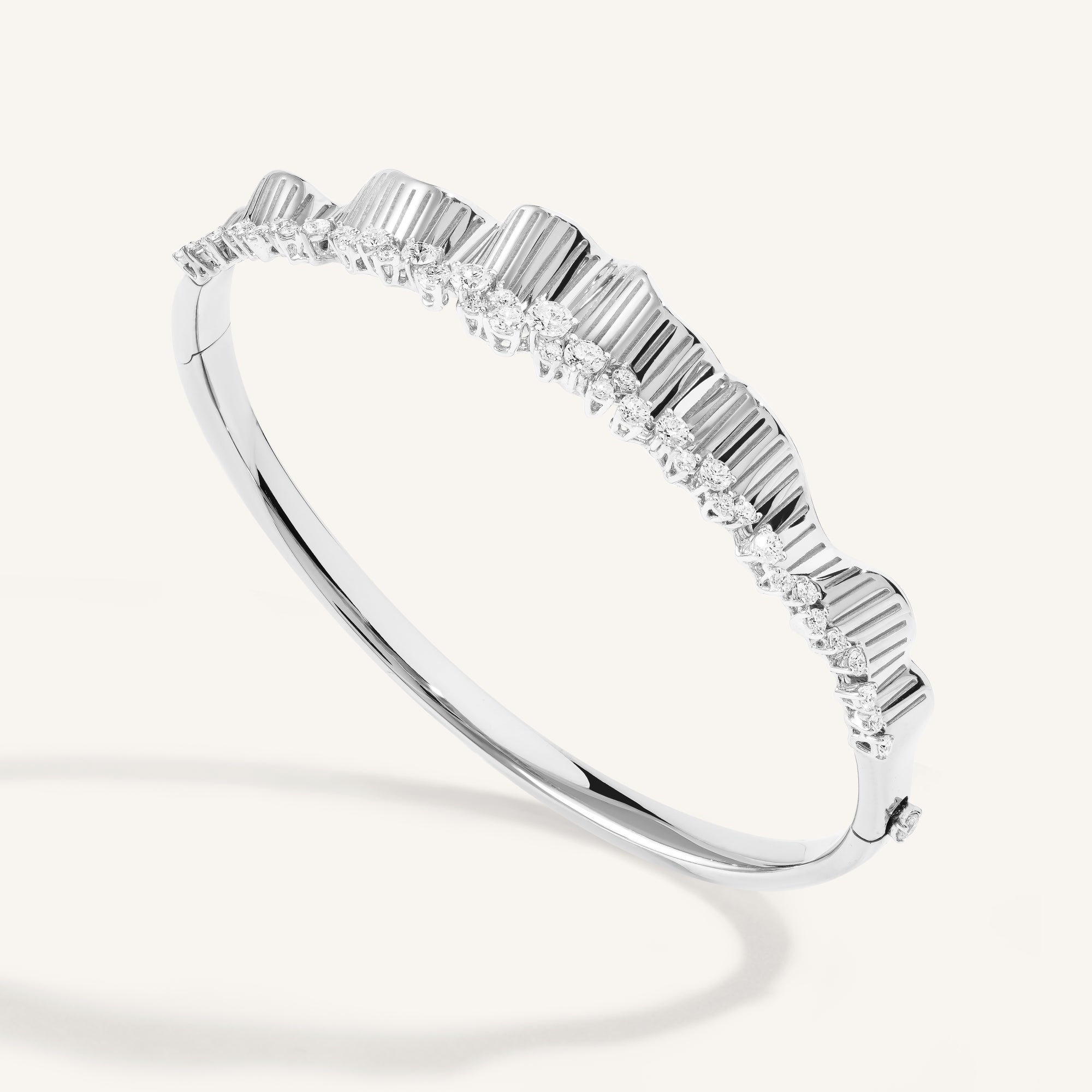 Rays of Sun bangle with white diamonds