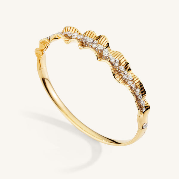 Rays of Sun bangle with white diamonds