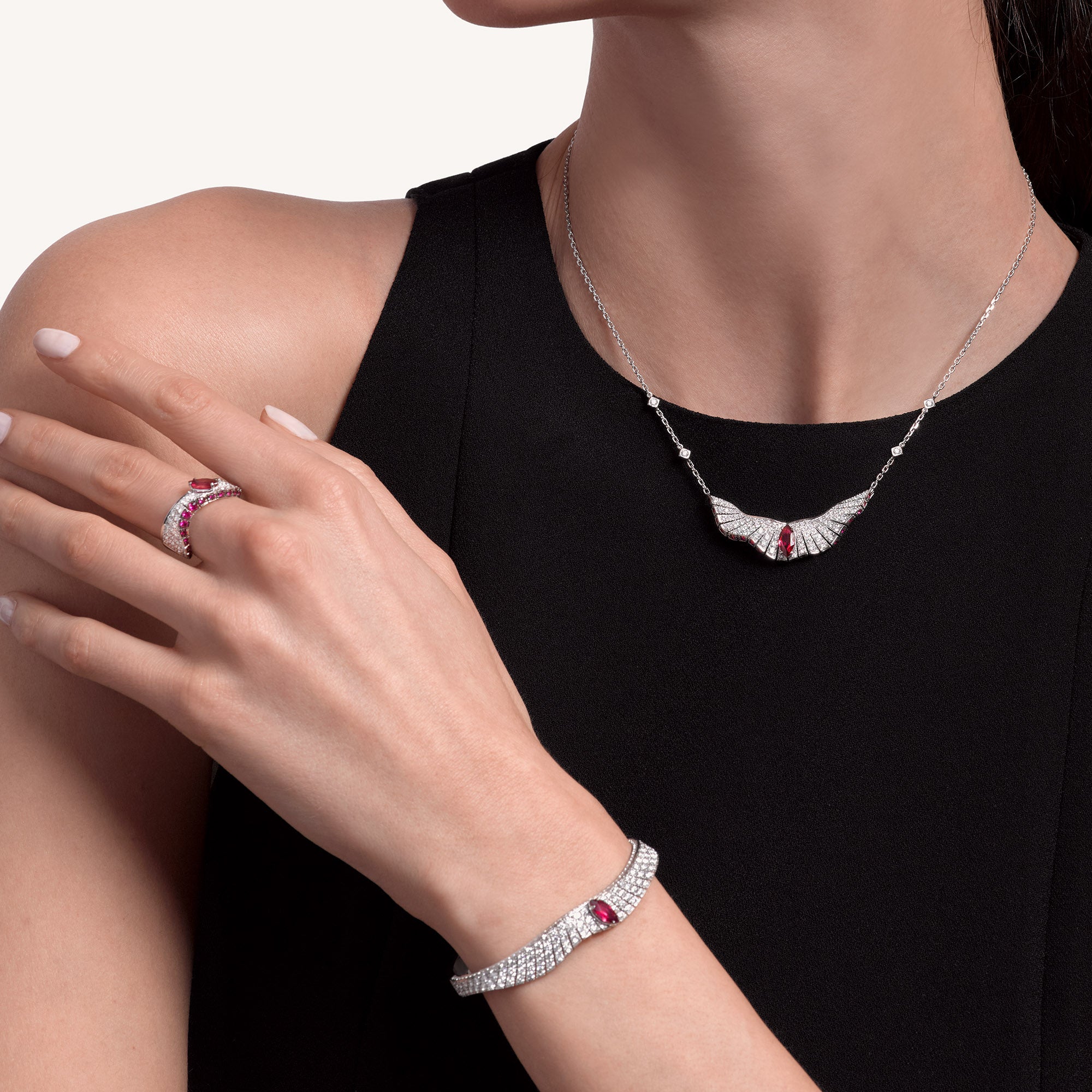 Abissi bangle with rubies