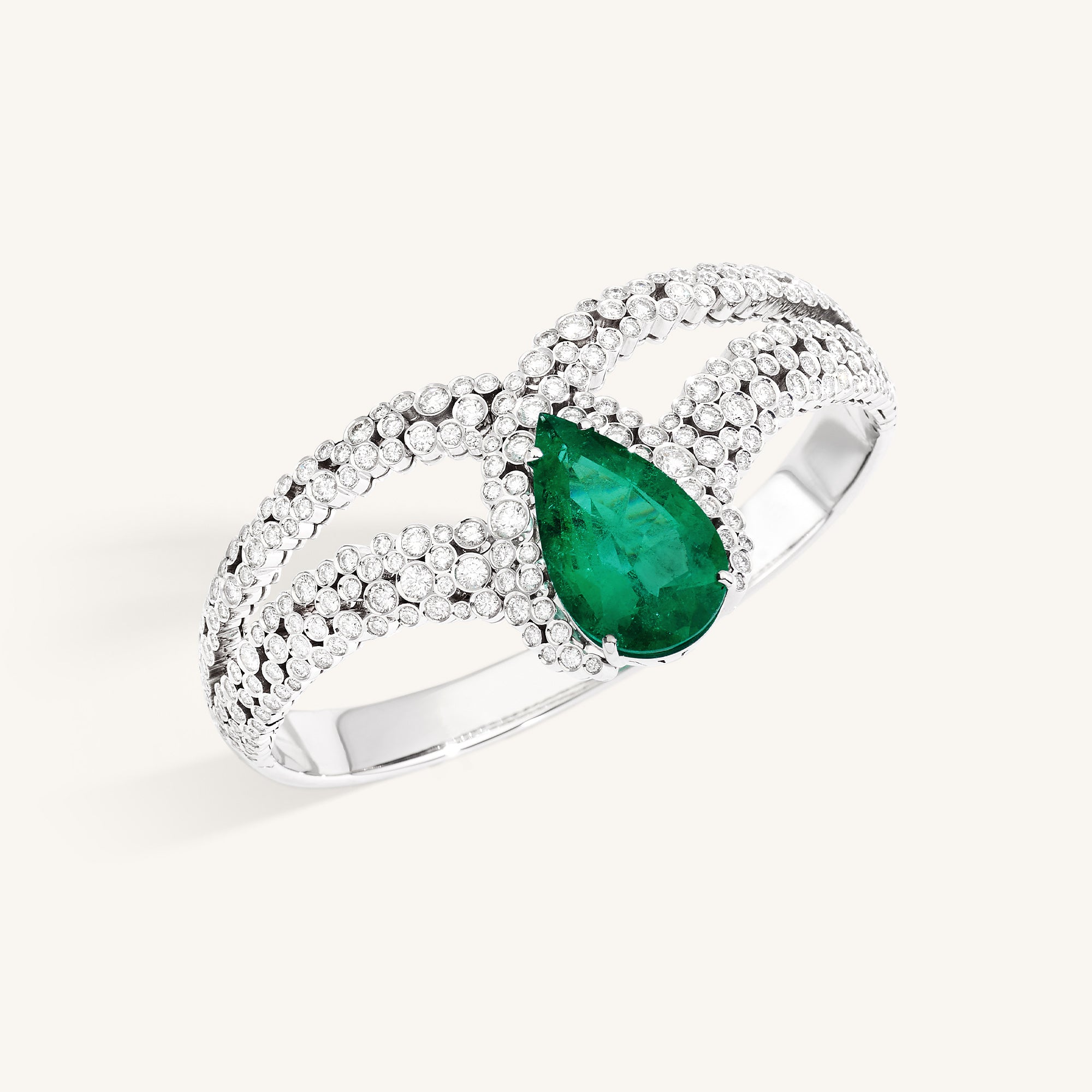 Incanto bangle with colombian emerald