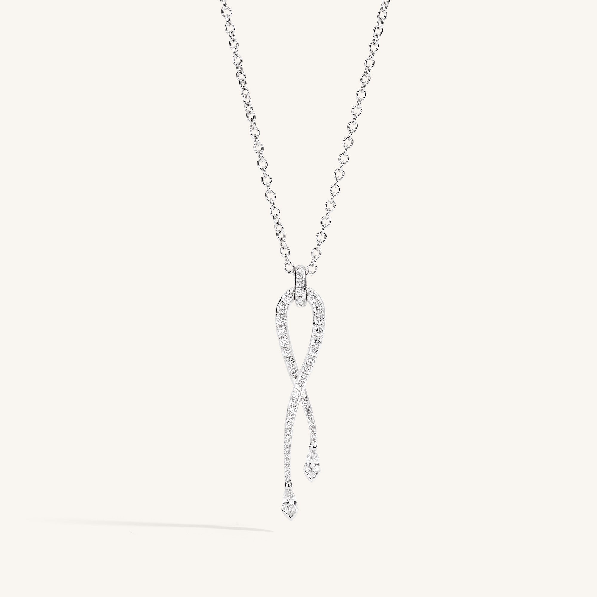 You & Me pendant with diamonds
