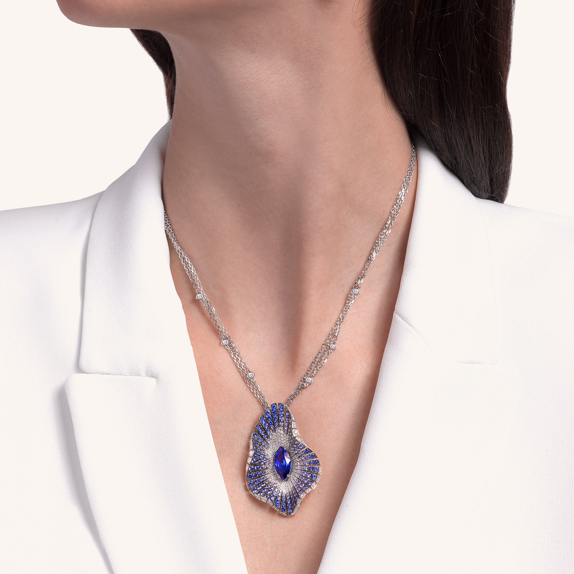 Abissi pendant with tanzanite