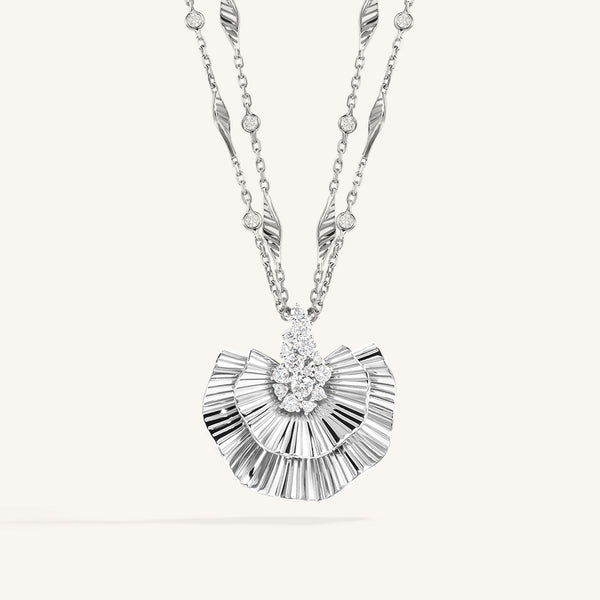 Rays of Sun pendant with white diamonds