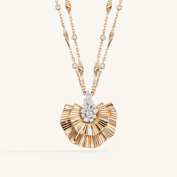 Rays of Sun pendant with white diamonds