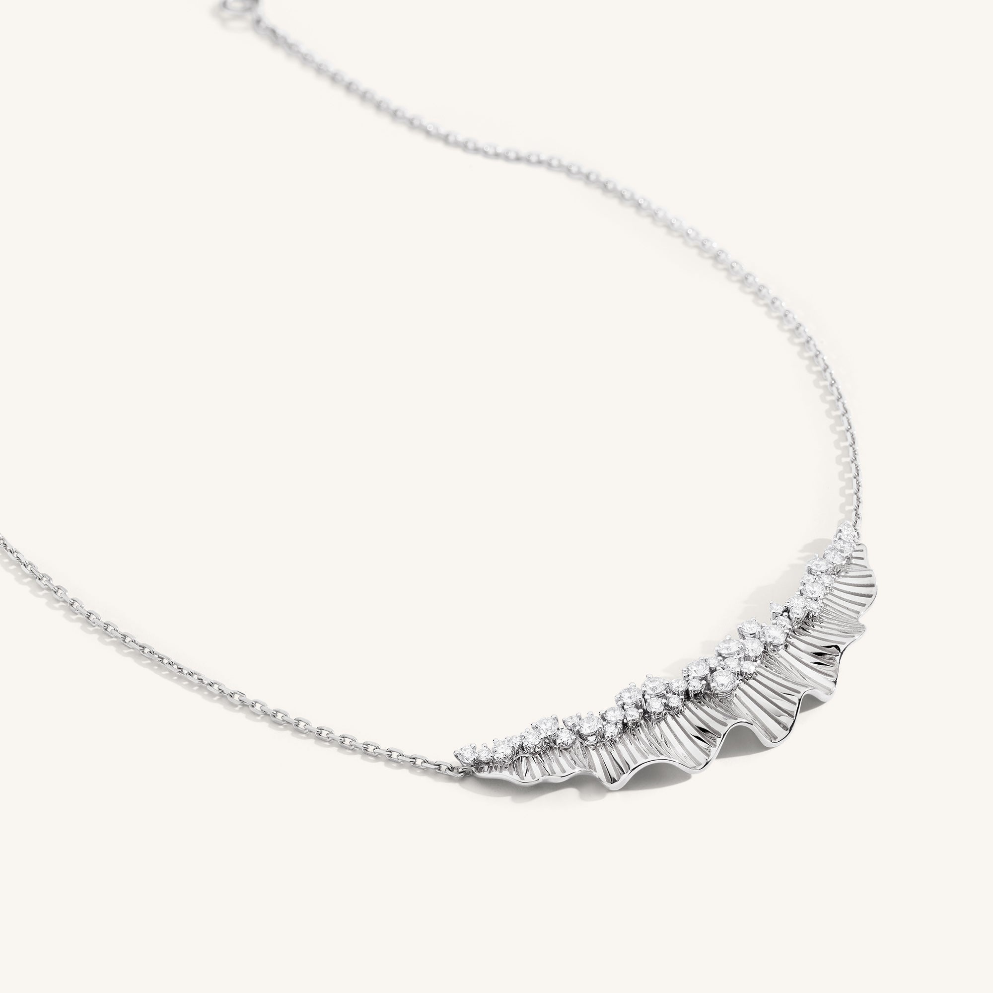 Rays of Sun pendant with white diamonds