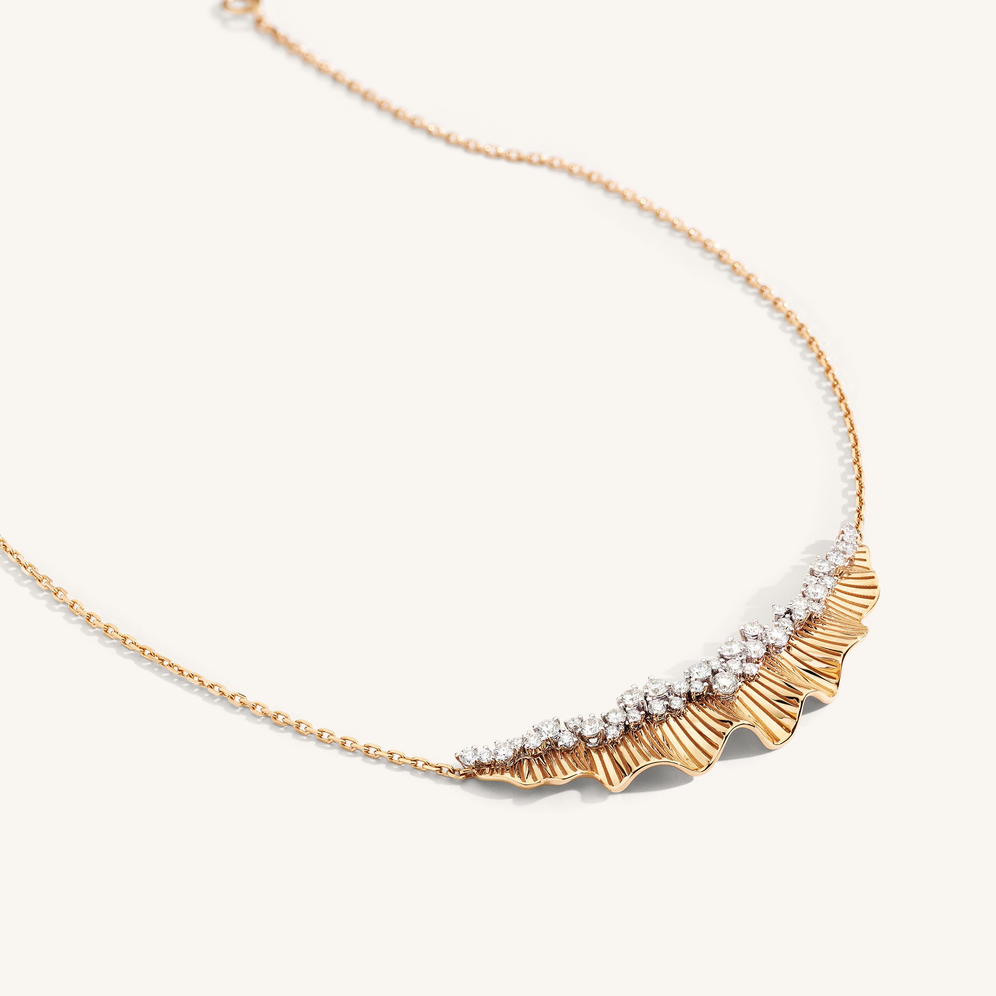 Rays of Sun pendant with white diamonds