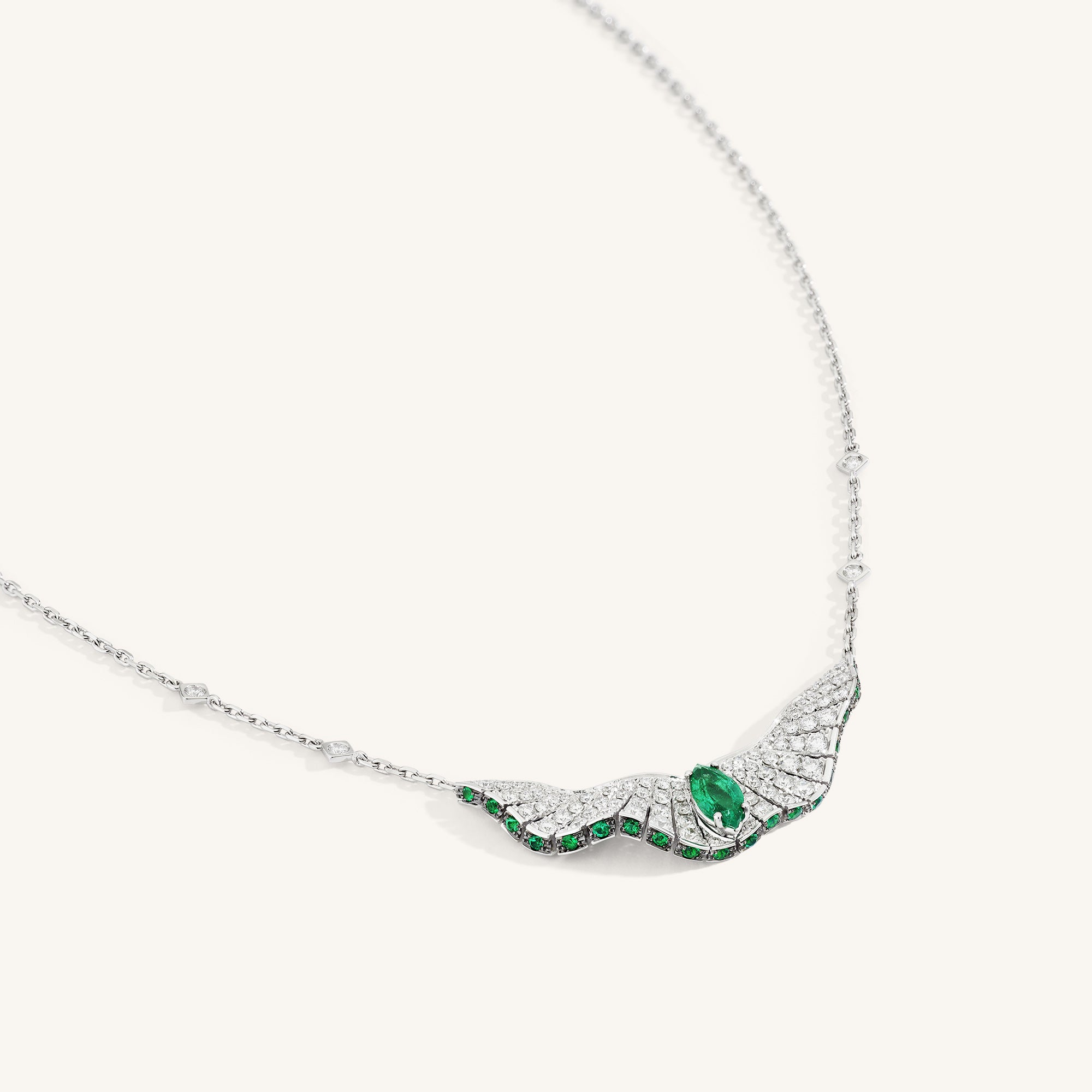 Abissi pendant with emeralds