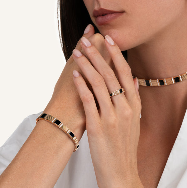 Cleopatra bracelet with white diamonds