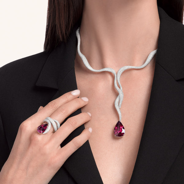 Venere collier with rubellite