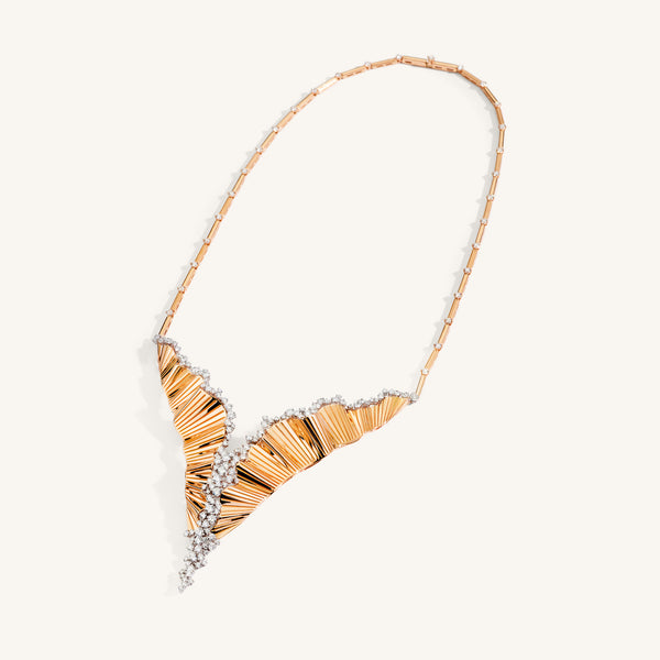 Rays of Sun necklace with white diamonds