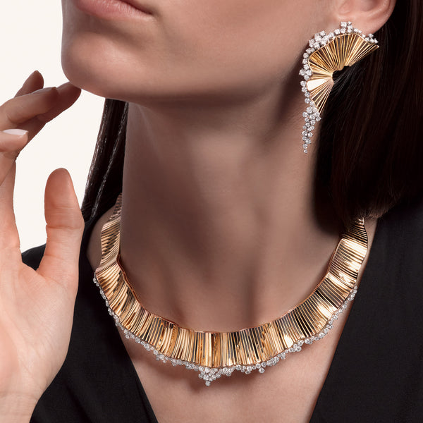 Rays of Sun collier with white diamonds