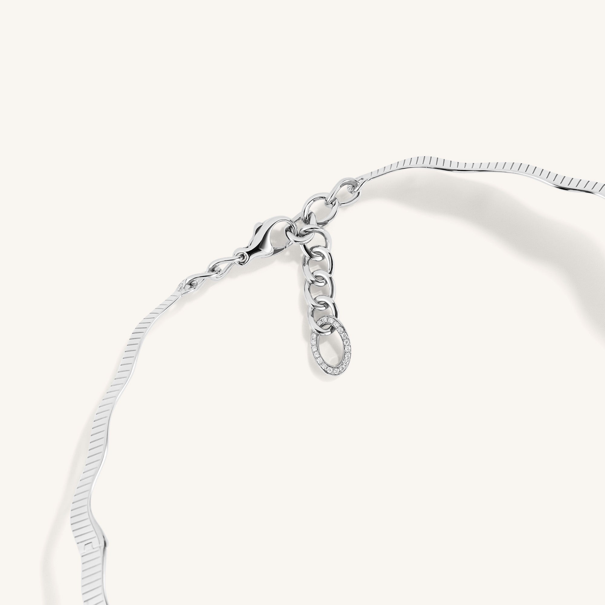 Rays of Sun choker with white diamonds