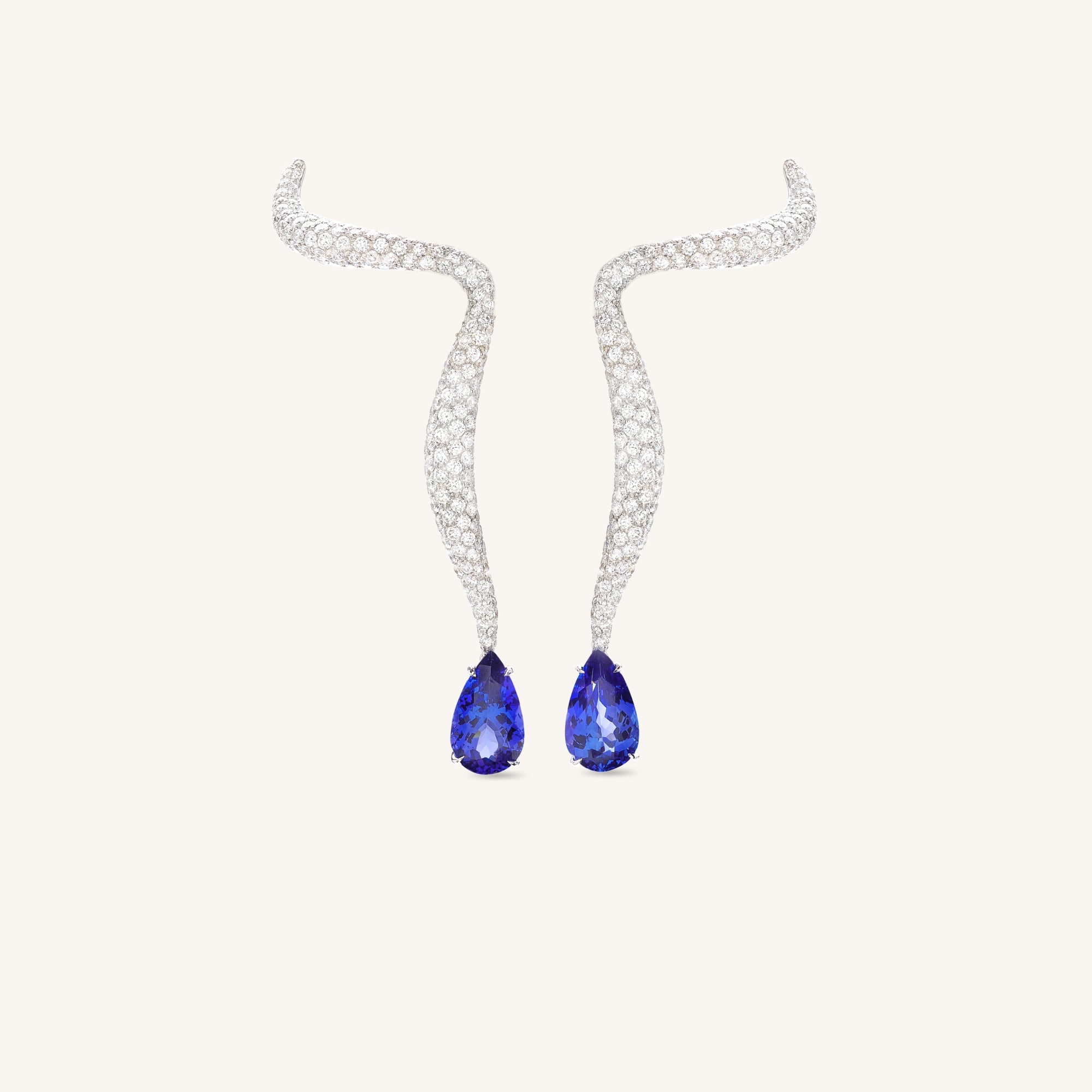 Orecchini Venere con tanzanite