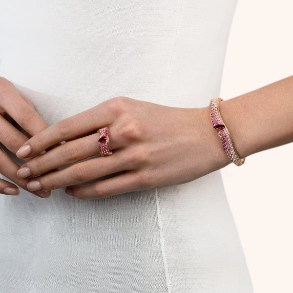 Abissi bangle with sapphires