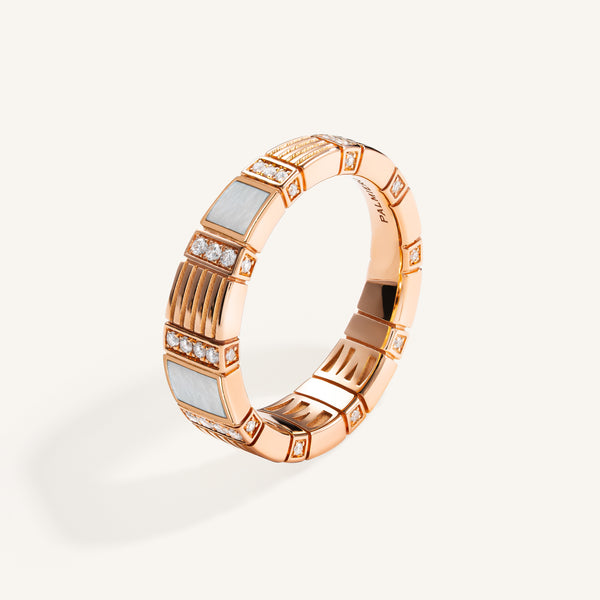 Cleopatra ring with white diamonds