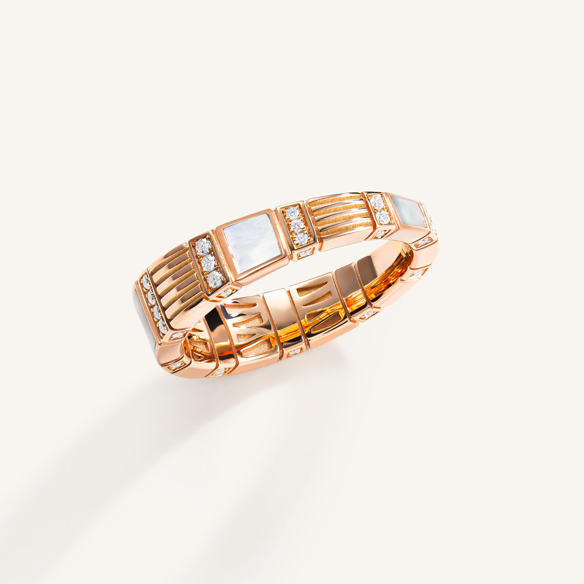 Cleopatra ring with white diamonds