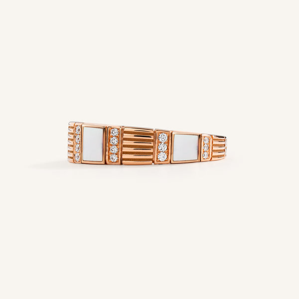 Cleopatra ring with white diamonds