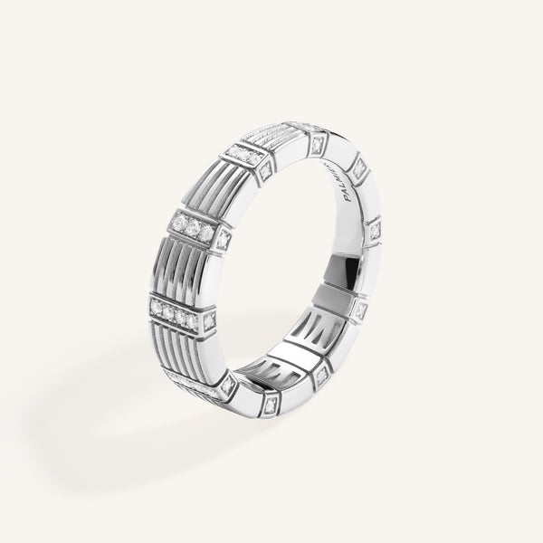 Cleopatra ring with white diamonds