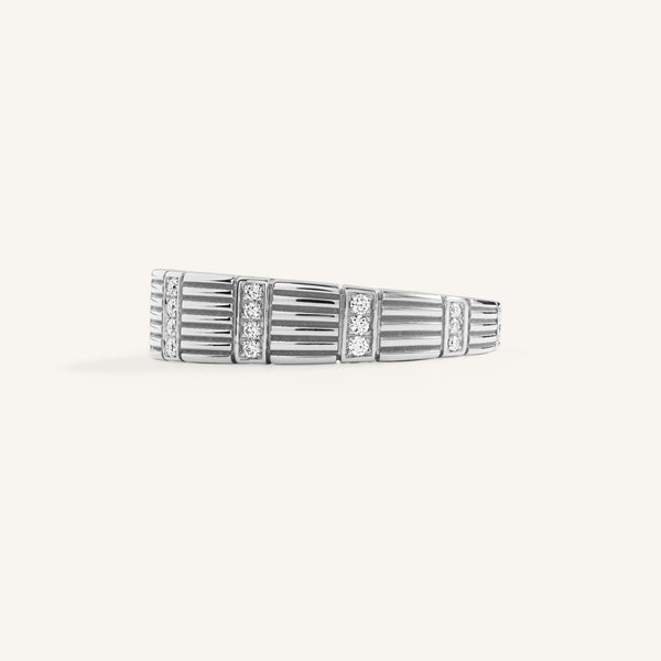 Cleopatra ring with white diamonds