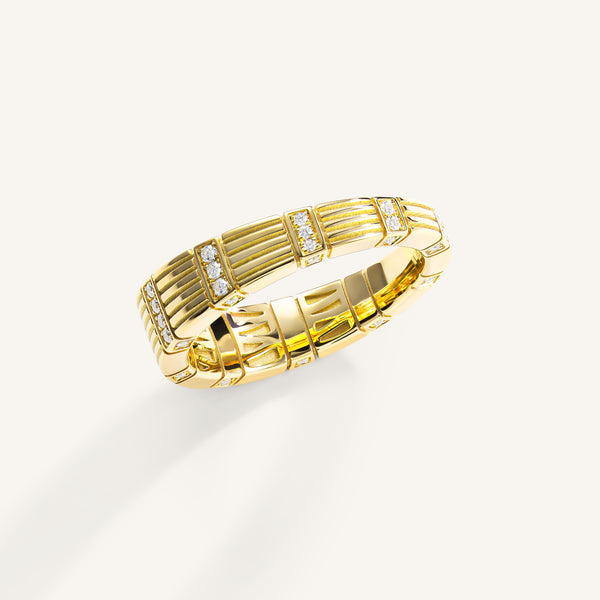Cleopatra ring with white diamonds