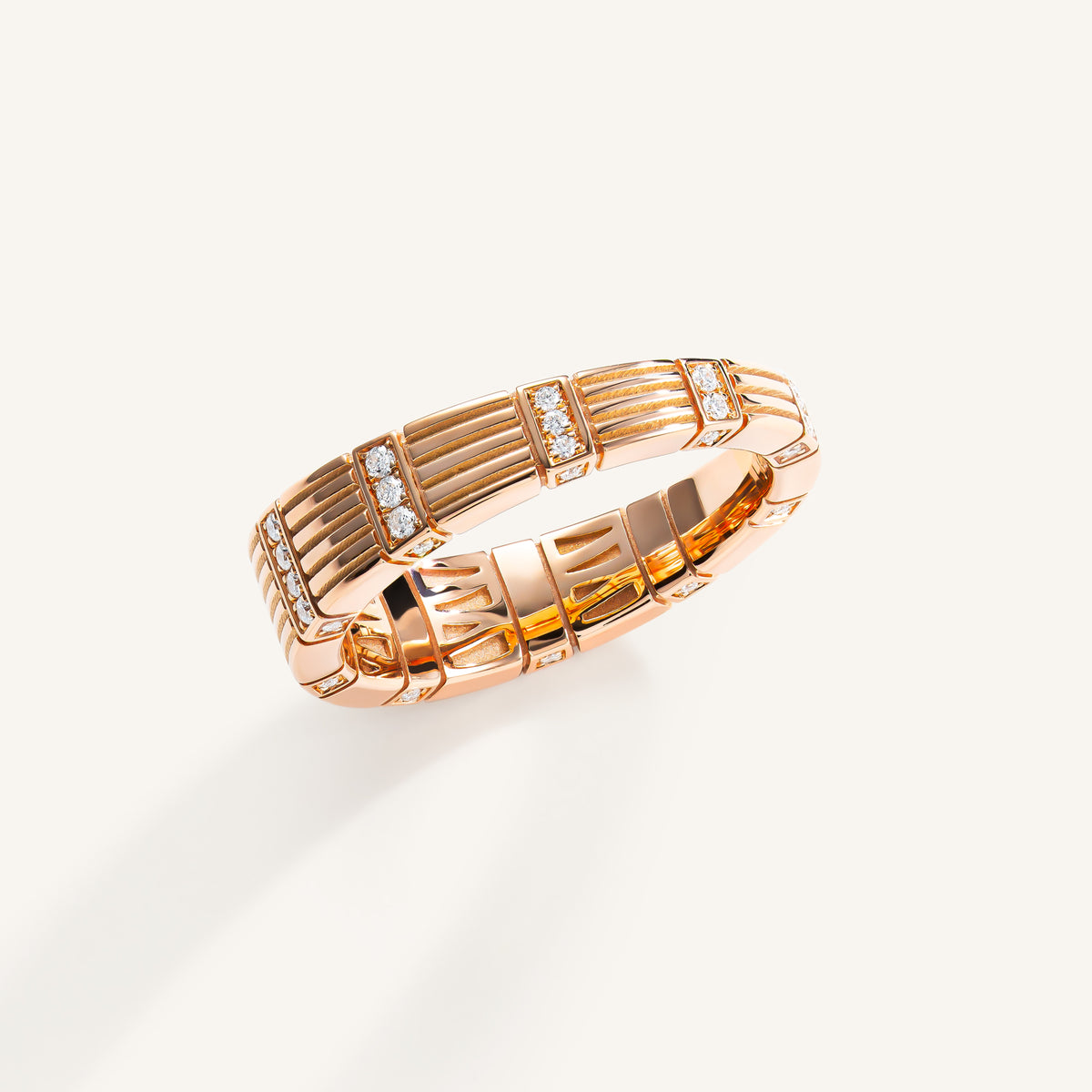 Cleopatra ring with white diamonds