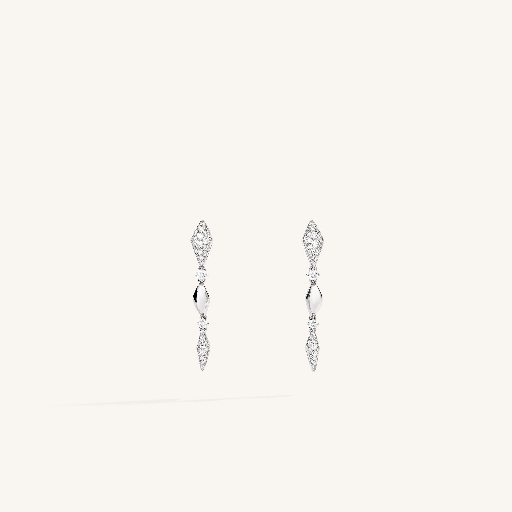 Decò earrings with  white diamonds