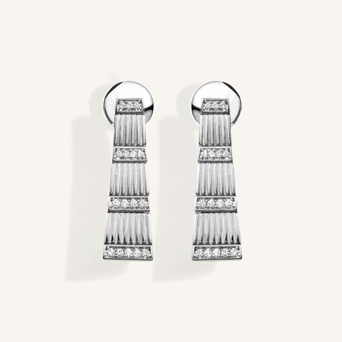 Cleopatra earrings with white diamonds
