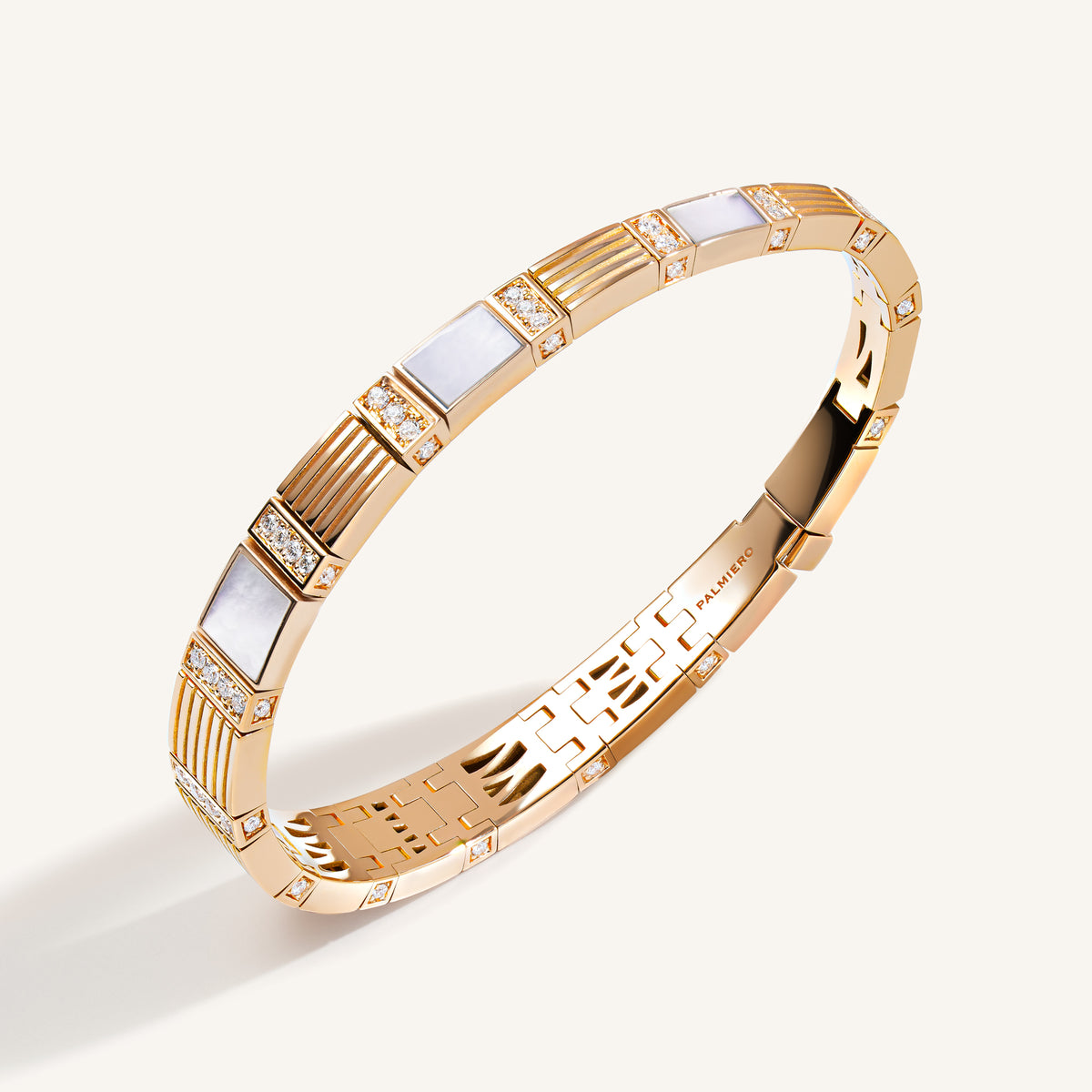 Cleopatra bracelet with white diamonds