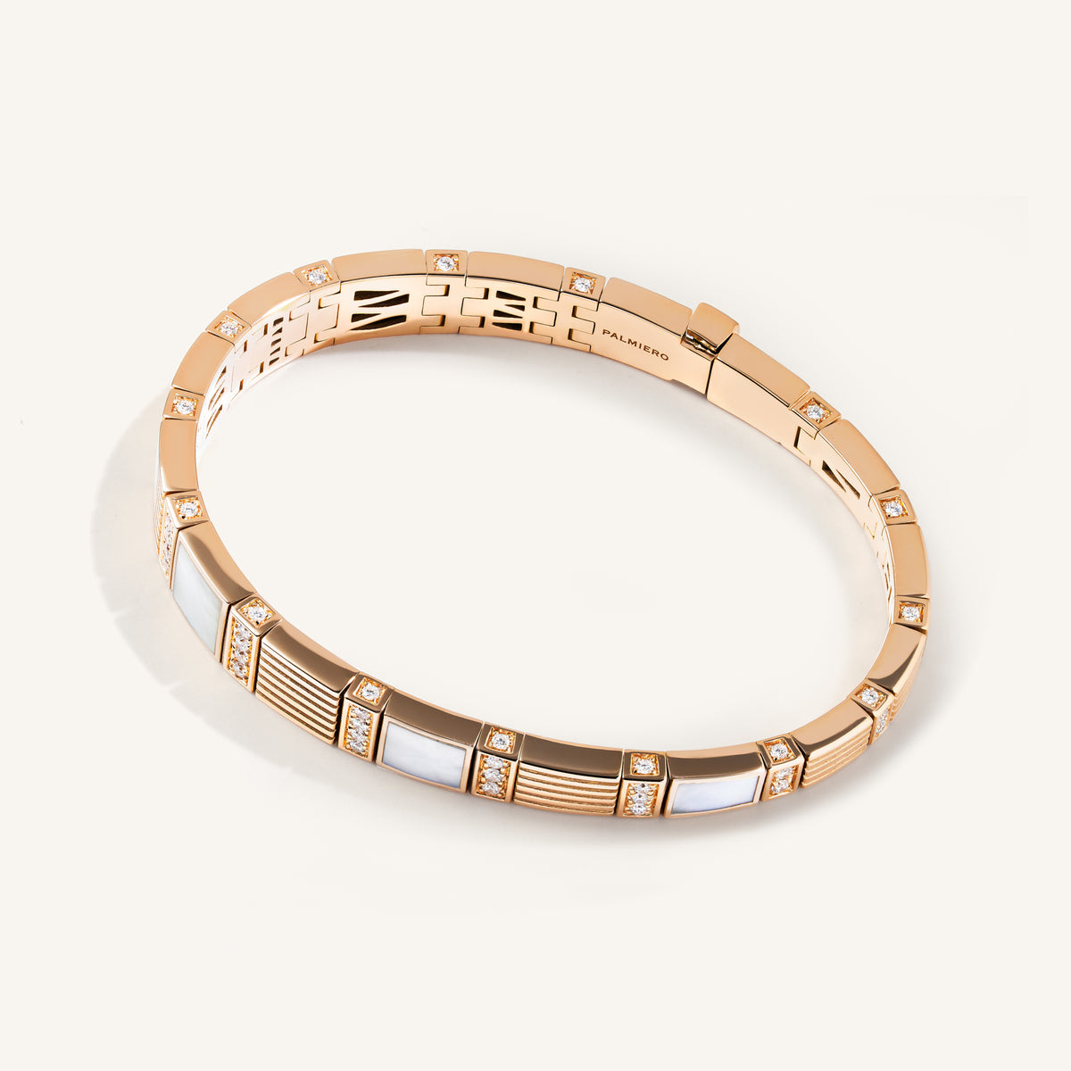 Cleopatra bracelet with white diamonds