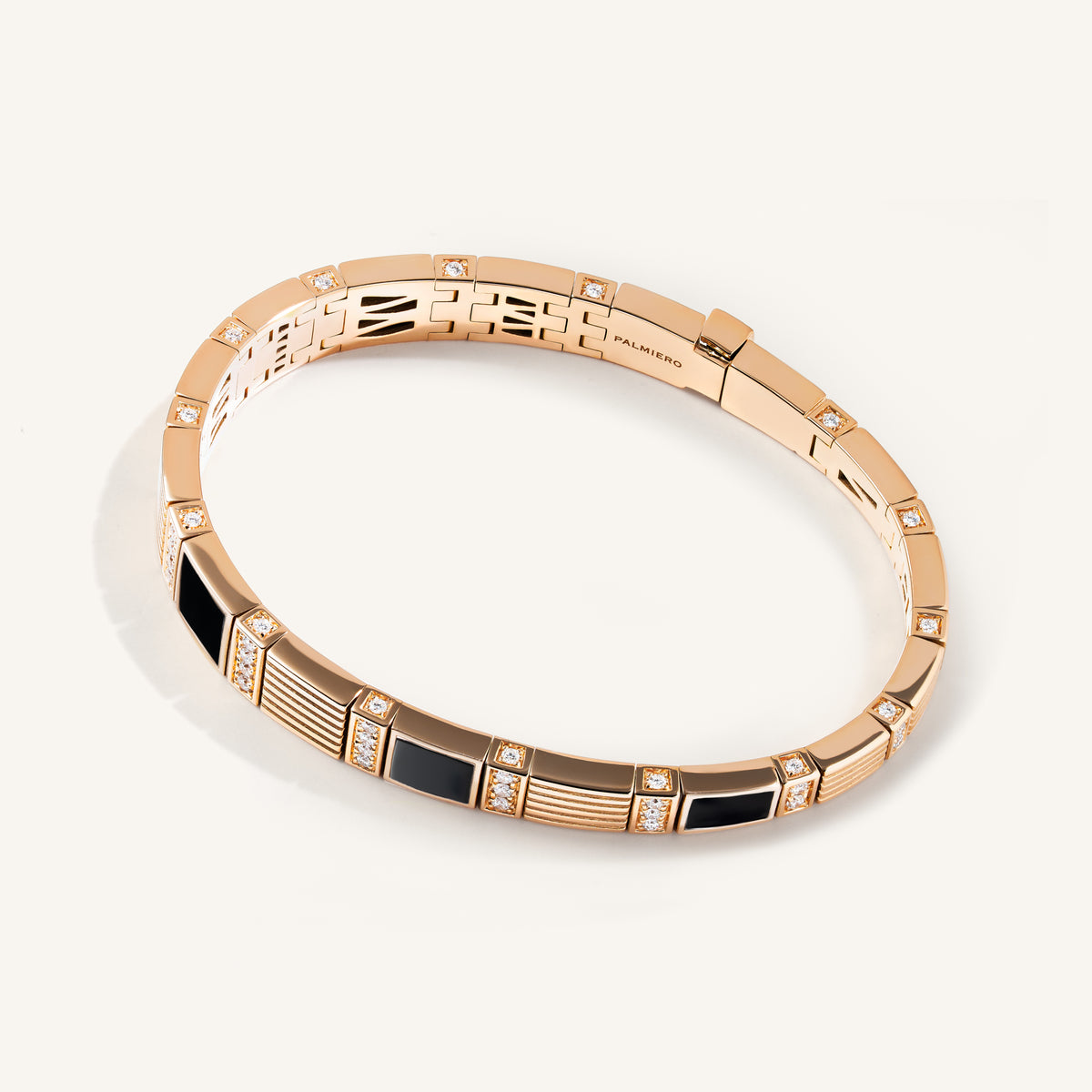 Cleopatra bracelet with white diamonds