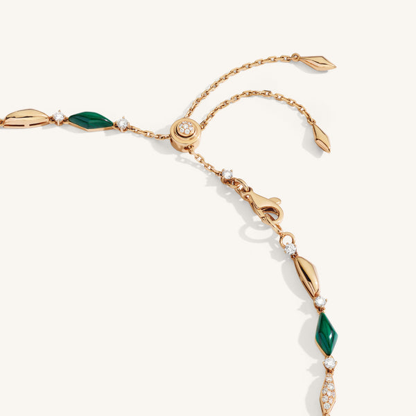 Decò necklace with malachites and white diamonds