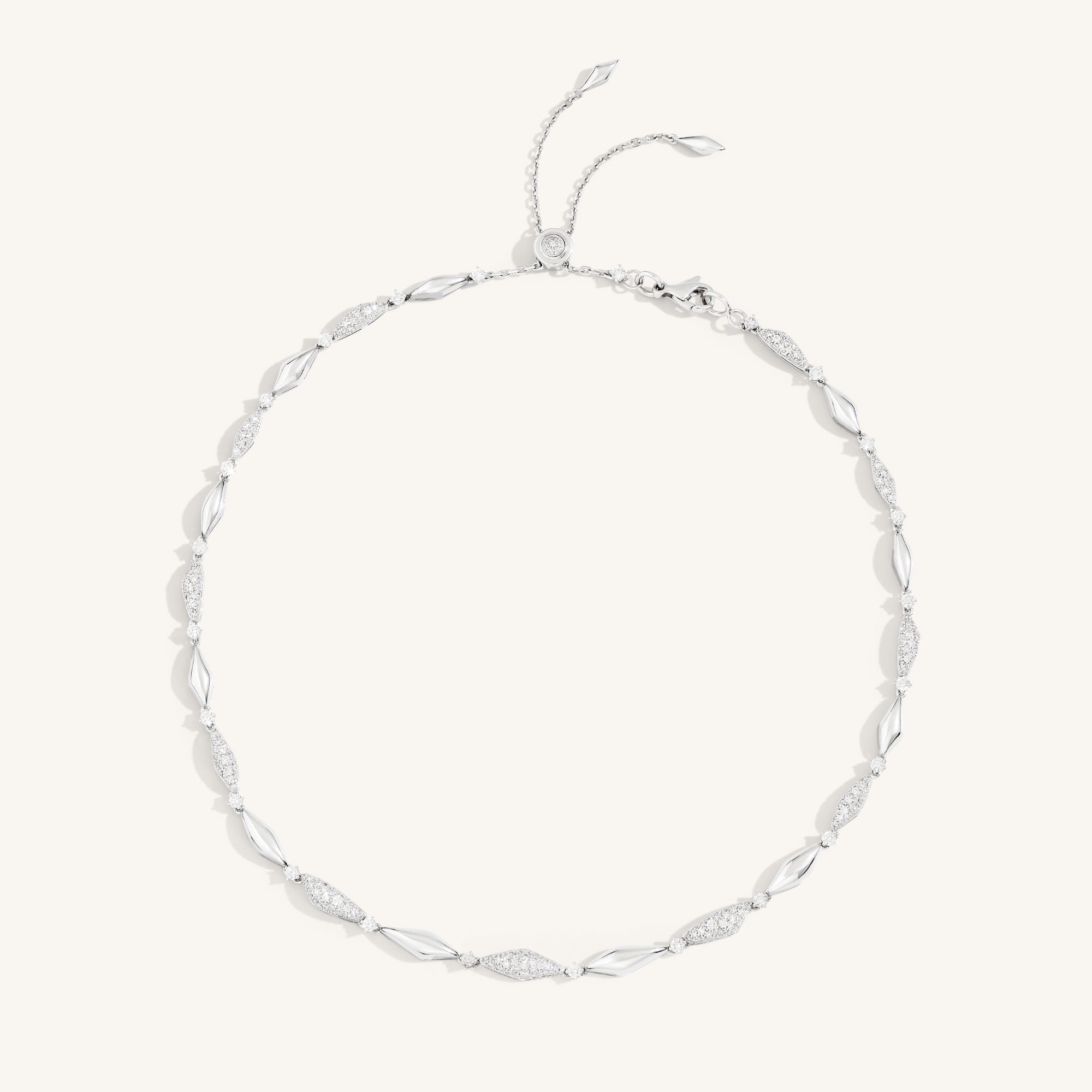 Decò necklace with white diamonds