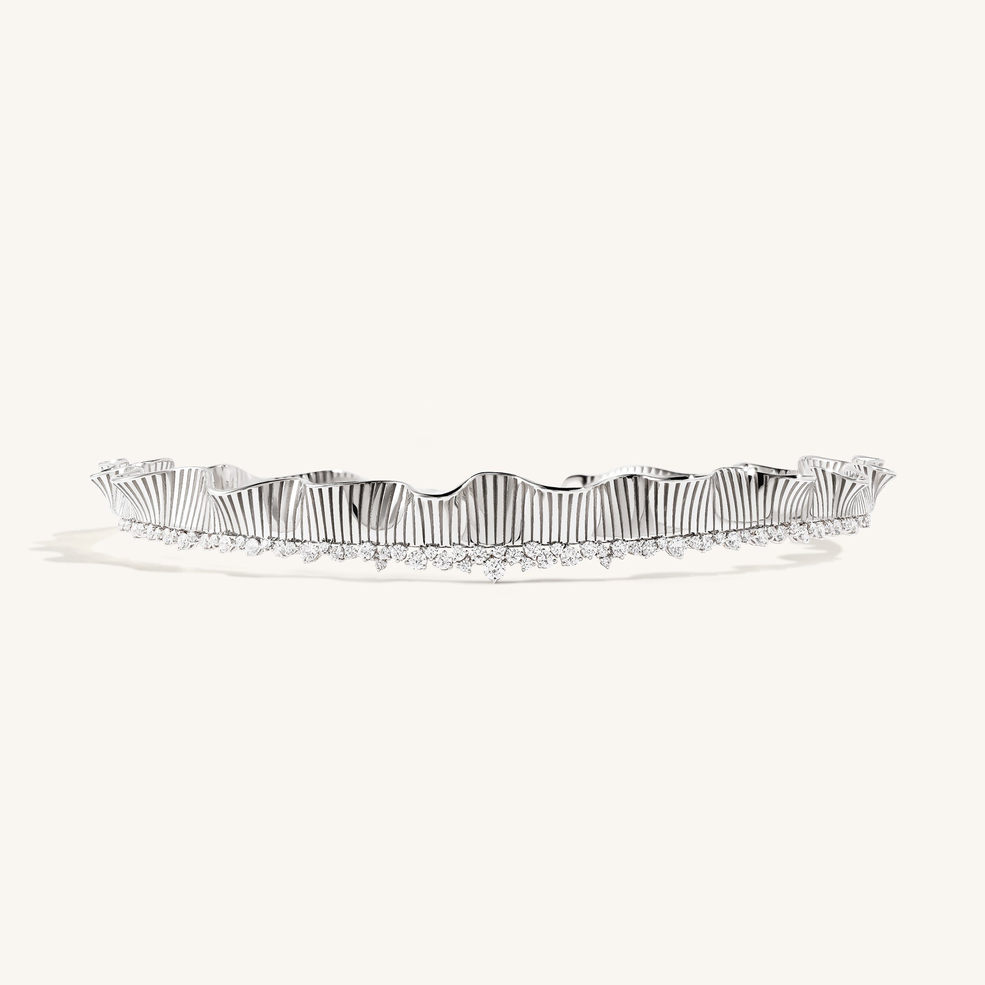 Rays of Sun mini choker with white diamonds