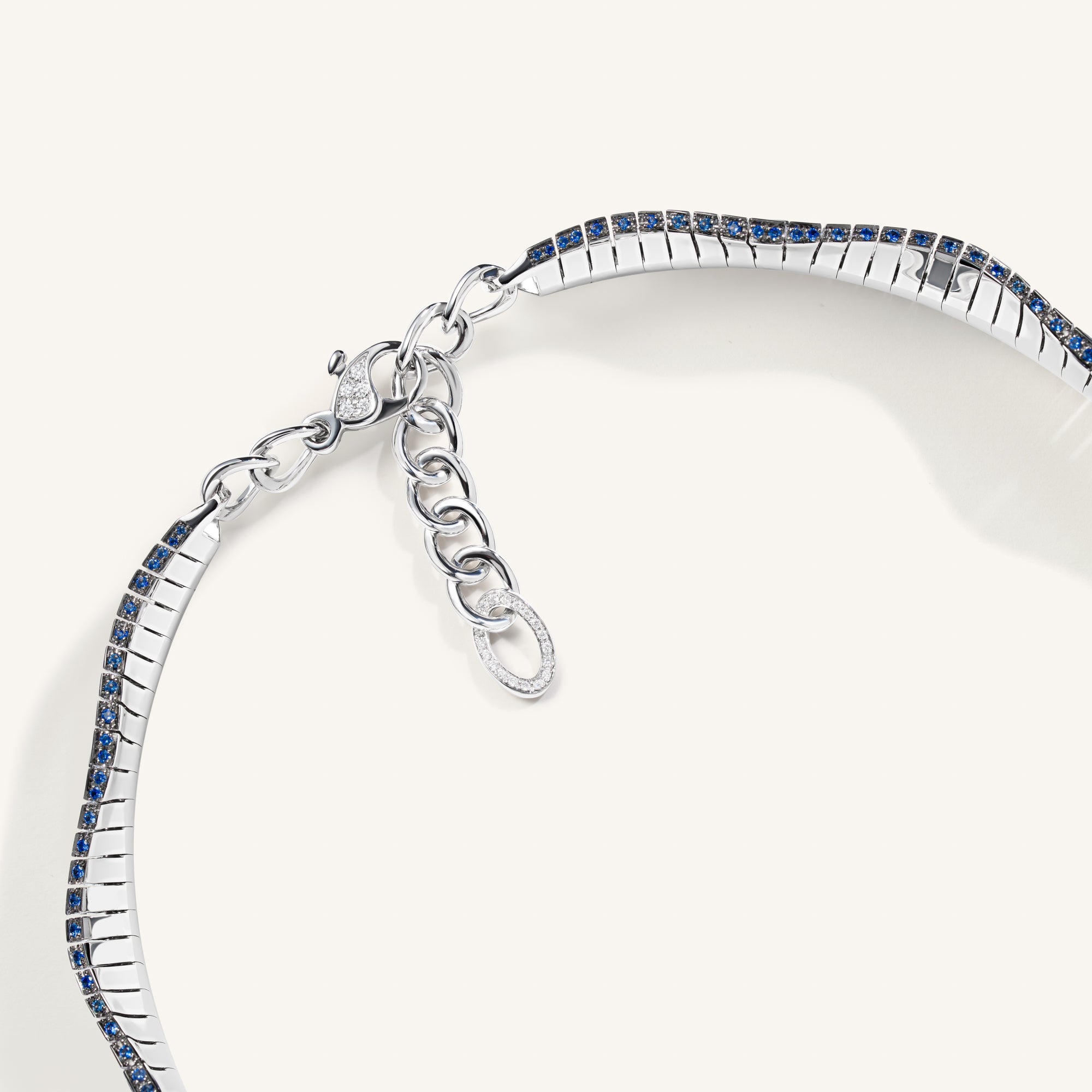 Abissi collier with sapphires