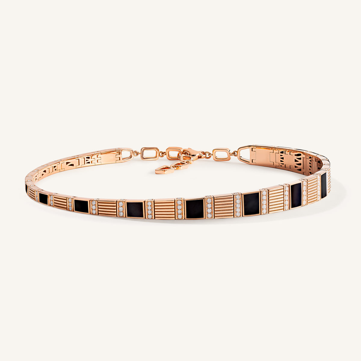 Cleopatra choker with white diamonds